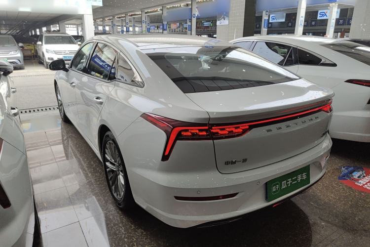 Used Bestune B70 2023 Third Generation 1.5T Automatic Enjoyment Version Exterior 2