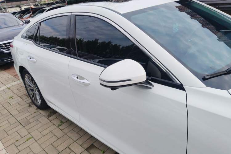 Used Bestune B70 2023 Third Generation 1.5T Automatic Enjoyment Version Exterior 3