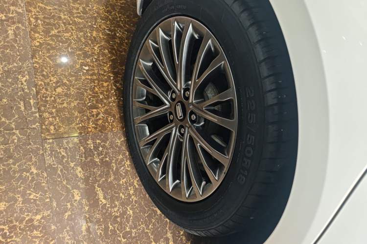 Used Bestune B70 2023 Third Generation 1.5T Automatic Enjoyment Version Exterior 5