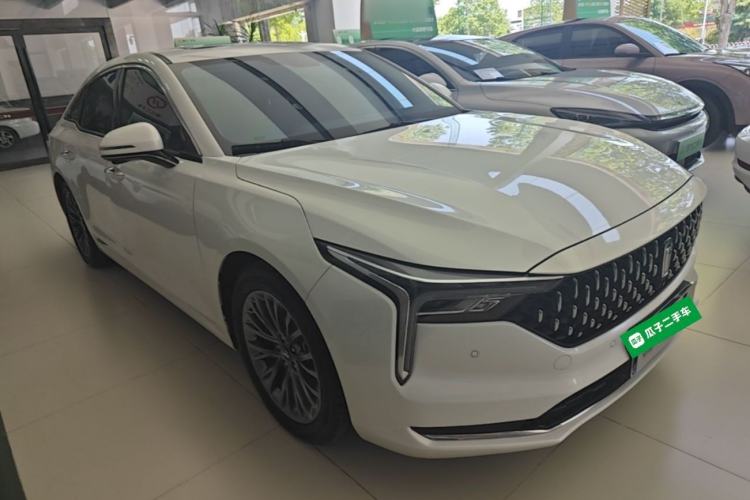 Used Bestune B70 2023 Third Generation 1.5T Automatic Enjoyment Version Front Right 45 Deg