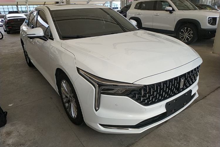 Used Bestune B70 2023 Third Generation 1.5T Automatic Enjoyment Version Front Right 45 Deg