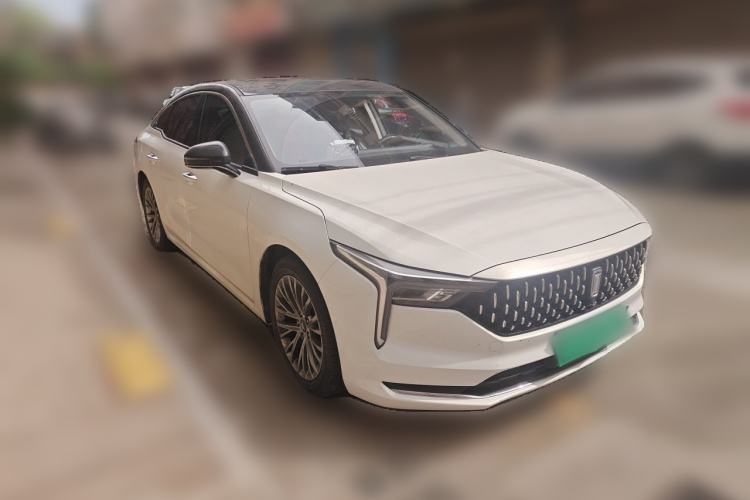 Used Bestune B70 2023 Third Generation 1.5T Automatic Enjoyment Version Front Right 45 Deg