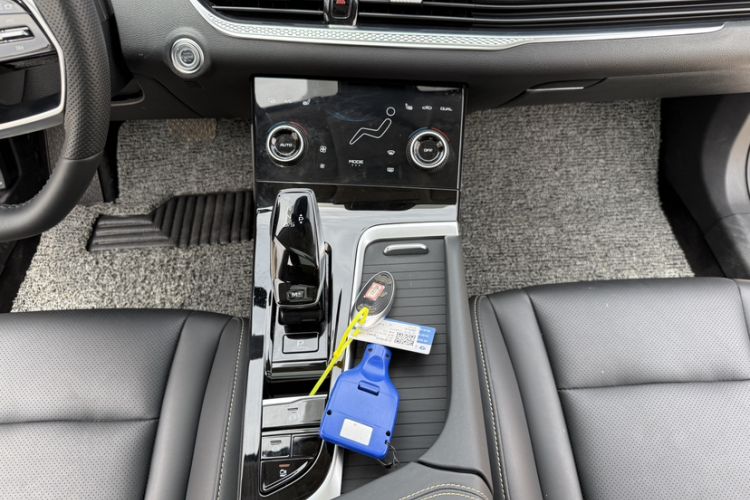 Used Bestune B70 2023 Third Generation 1.5T Automatic Enjoyment Version Gear Lever