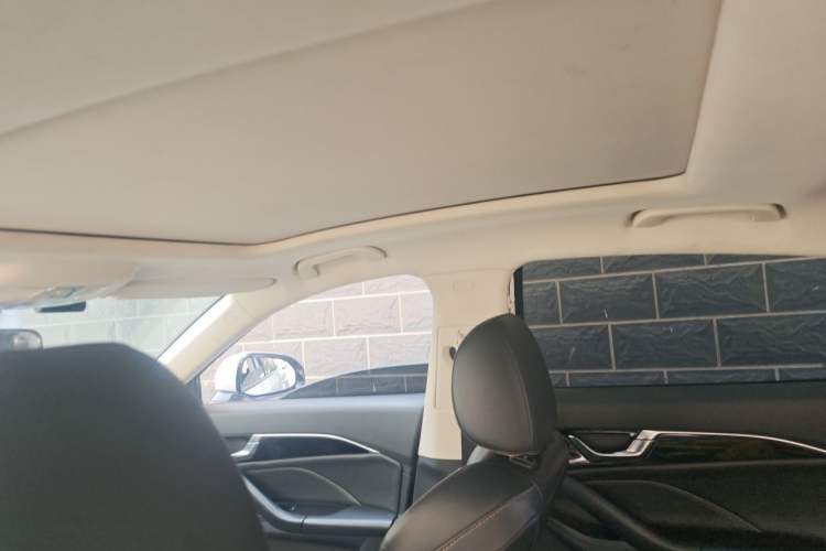 Used Bestune B70 2023 Third Generation 1.5T Automatic Enjoyment Version Headliner