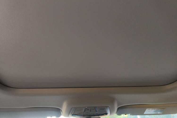 Used Bestune B70 2023 3rd Generation 1.5T Automatic Enjoyment Version 70th Anniversary Edition Headliner
