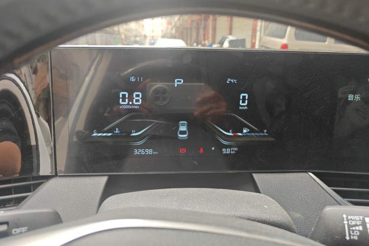 Used Bestune B70 2023 Third Generation 1.5T Automatic Enjoyment Version Instrument Cluster