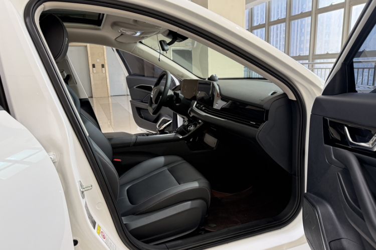 Used Bestune B70 2023 Third Generation 1.5T Automatic Enjoyment Version Interior 2