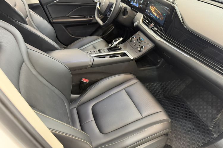 Used Bestune B70 2023 Third Generation 1.5T Automatic Enjoyment Version Interior 3