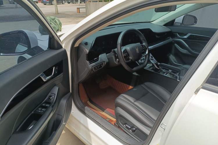 Used Bestune B70 2023 Third Generation 1.5T Automatic Enjoyment Version Interior 3