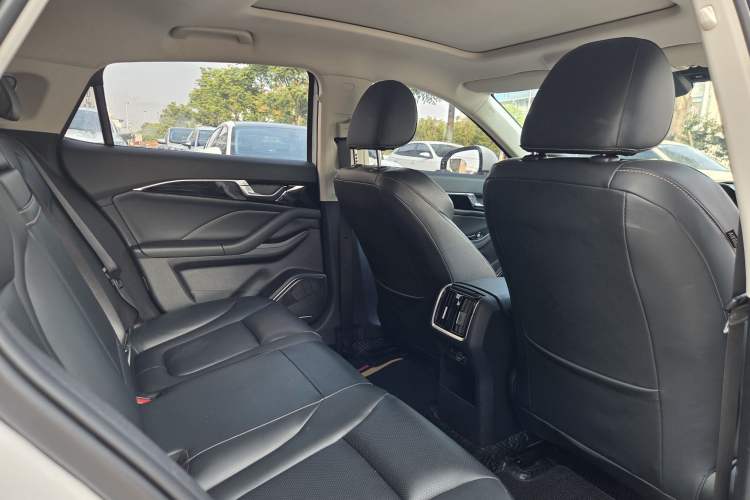 Used Bestune B70 2023 Third Generation 1.5T Automatic Enjoyment Version Interior 4
