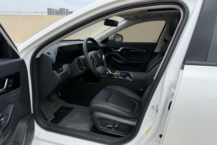 Used Bestune B70 2023 Third Generation 1.5T Automatic Enjoyment Version Interior 6