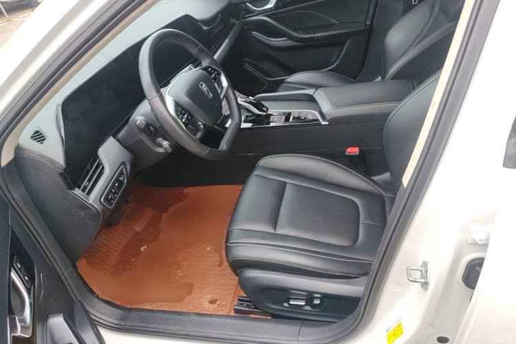Used Bestune B70 2023 Third Generation 1.5T Automatic Enjoyment Version Left Front Seat