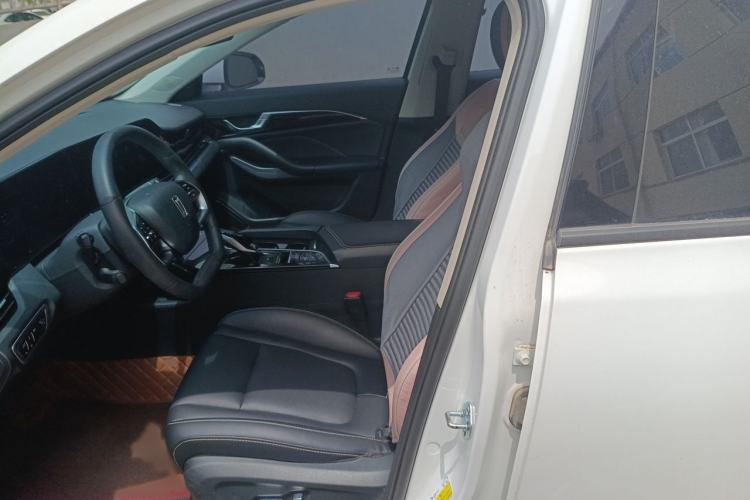 Used Bestune B70 2023 Third Generation 1.5T Automatic Enjoyment Version Left Front Seat