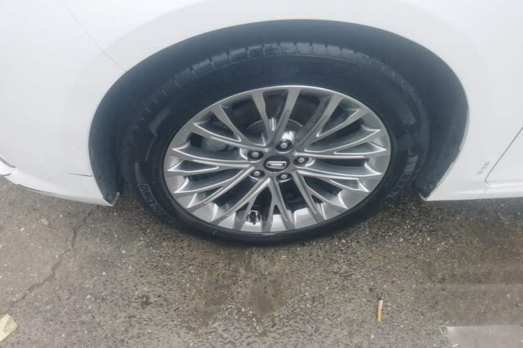Used Bestune B70 2023 3rd Generation 1.5T Automatic Enjoyment Version 70th Anniversary Edition Left Front Wheel Hub