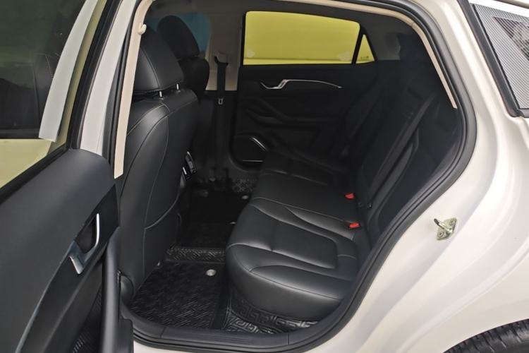 Used Bestune B70 2023 Third Generation 1.5T Automatic Enjoyment Version Left Rear Seat