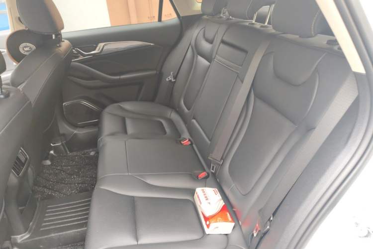 Used Bestune B70 2023 Third Generation 1.5T Automatic Enjoyment Version Left Rear Seat
