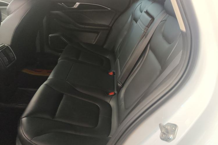 Used Bestune B70 2023 Third Generation 1.5T Automatic Enjoyment Version Left Rear Seat
