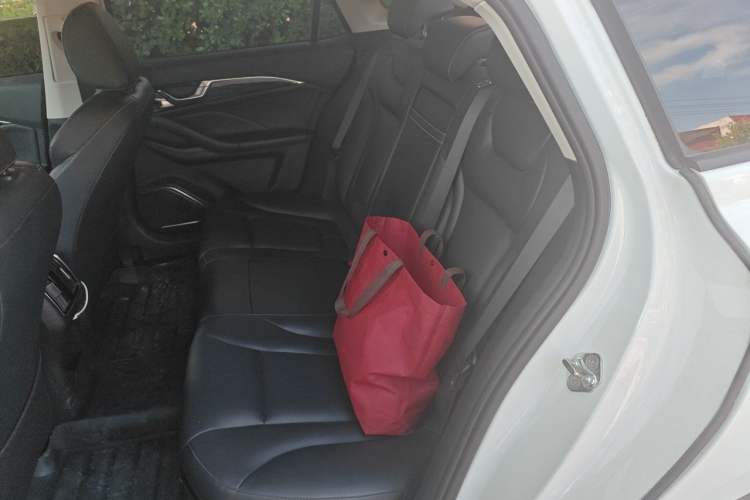 Used Bestune B70 2023 Third Generation 1.5T Automatic Enjoyment Version Left Rear Seat