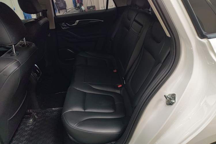 Used Bestune B70 2023 Third Generation 1.5T Automatic Enjoyment Version Left Rear Seat