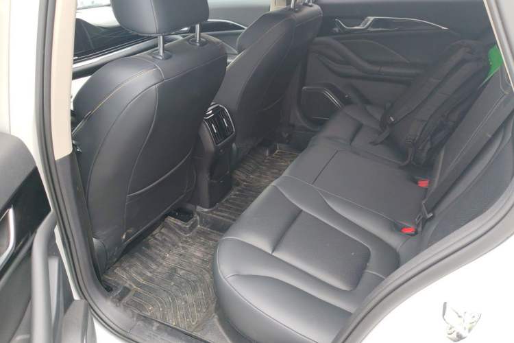 Used Bestune B70 2023 Third Generation 1.5T Automatic Enjoyment Version Left Rear Seat