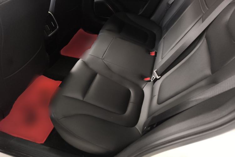 Used Bestune B70 2023 Third Generation 1.5T Automatic Enjoyment Version Left Rear Seat