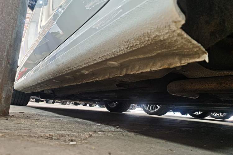 Used Bestune B70 2023 Third Generation 1.5T Automatic Enjoyment Version Left Side Sill