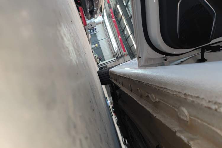 Used Bestune B70 2023 Third Generation 1.5T Automatic Enjoyment Version Left Side Sill
