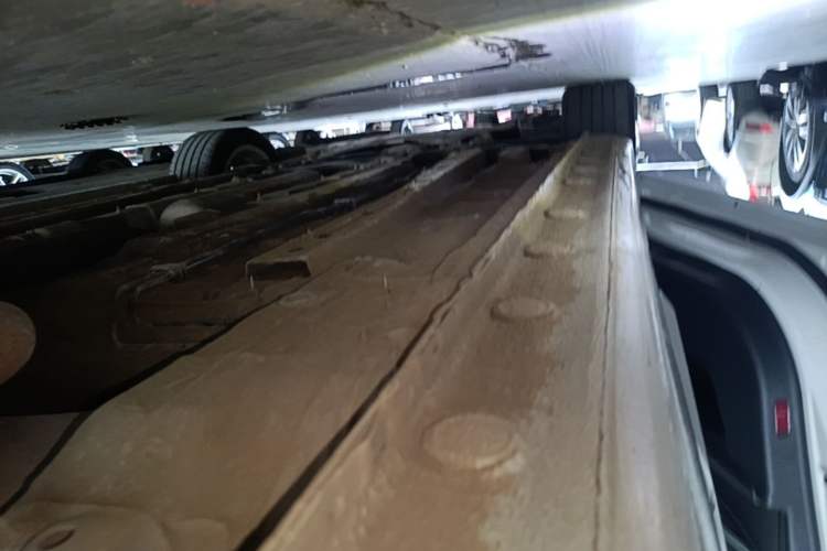 Used Bestune B70 2023 Third Generation 1.5T Automatic Enjoyment Version Left Side Sill