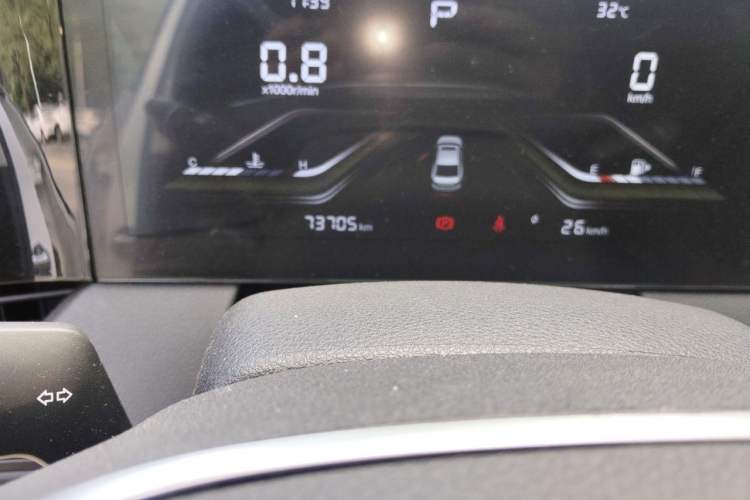 Used Bestune B70 2023 3rd Generation 1.5T Automatic Enjoyment Version 70th Anniversary Edition Odometer Close Up