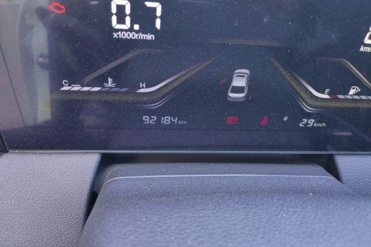 Used Bestune B70 2023 3rd Generation 1.5T Automatic Enjoyment Version 70th Anniversary Edition Odometer Close Up