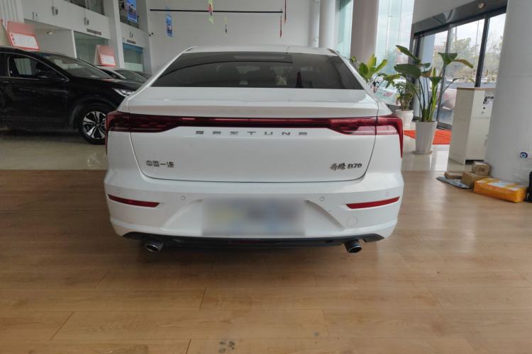 Used Bestune B70 2023 3rd Generation 1.5T Automatic Enjoyment Version 70th Anniversary Edition Rear
