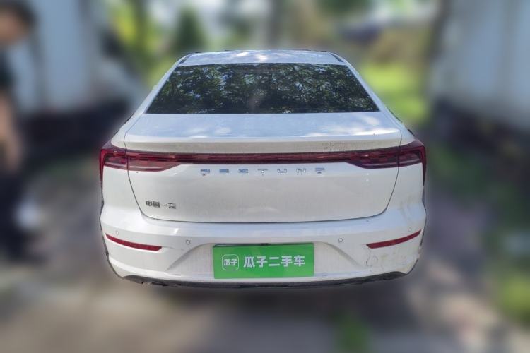Used Bestune B70 2023 3rd Generation 1.5T Automatic Enjoyment Version 70th Anniversary Edition Rear