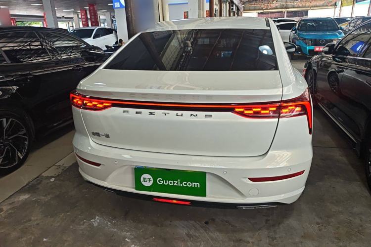 Used Bestune B70 2023 Third Generation 1.5T Automatic Enjoyment Version Rear