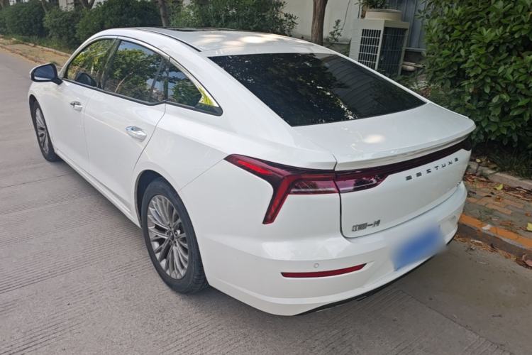 Used Bestune B70 2023 Third Generation 1.5T Automatic Enjoyment Version Rear Left 45 Deg