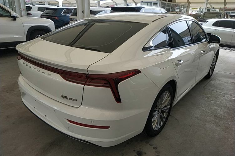 Used Bestune B70 2023 Third Generation 1.5T Automatic Enjoyment Version Rear Right 45 Deg