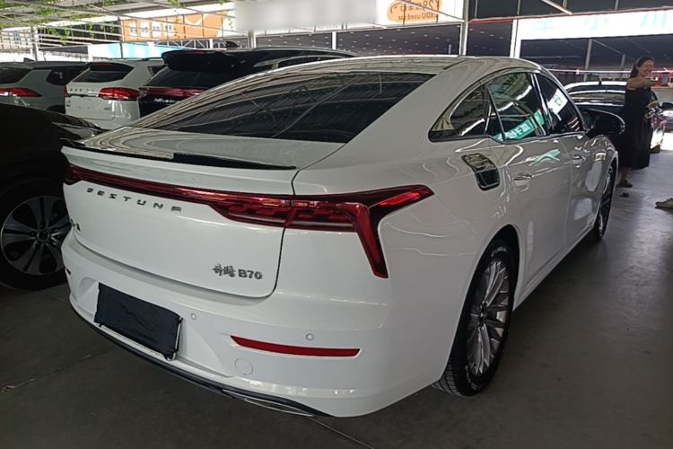 Used Bestune B70 2023 Third Generation 1.5T Automatic Enjoyment Version Rear Right 45 Deg