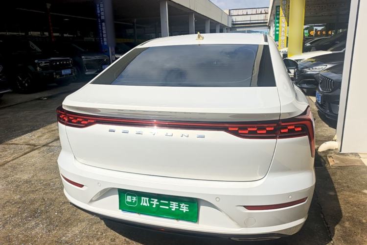 Used Bestune B70 2023 Third Generation 1.5T Automatic Enjoyment Version Rear