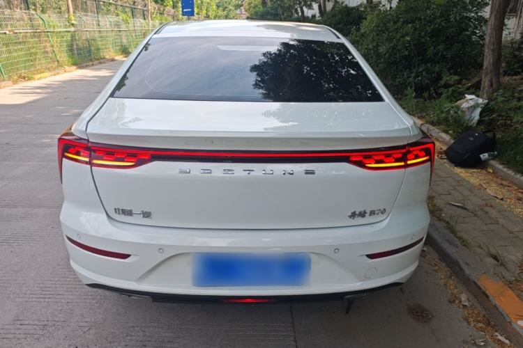 Used Bestune B70 2023 Third Generation 1.5T Automatic Enjoyment Version Rear
