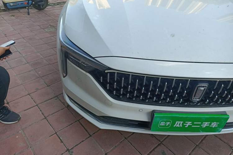 Used Bestune B70 2023 Third Generation 1.5T Automatic Enjoyment Version Right Front Headlight