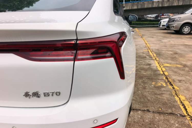 Used Bestune B70 2023 Third Generation 1.5T Automatic Enjoyment Version 70th Anniversary Edition Right Rear Taillight