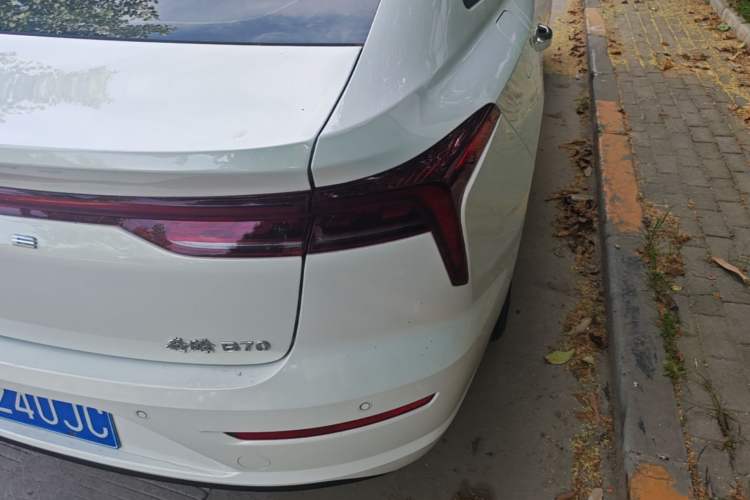 Used Bestune B70 2023 Third Generation 1.5T Automatic Enjoyment Version Right Rear Taillight