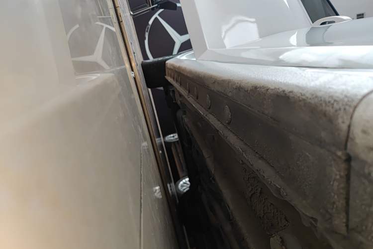 Used Bestune B70 2023 3rd Generation 1.5T Automatic Enjoyment Version 70th Anniversary Edition Right Side Sill