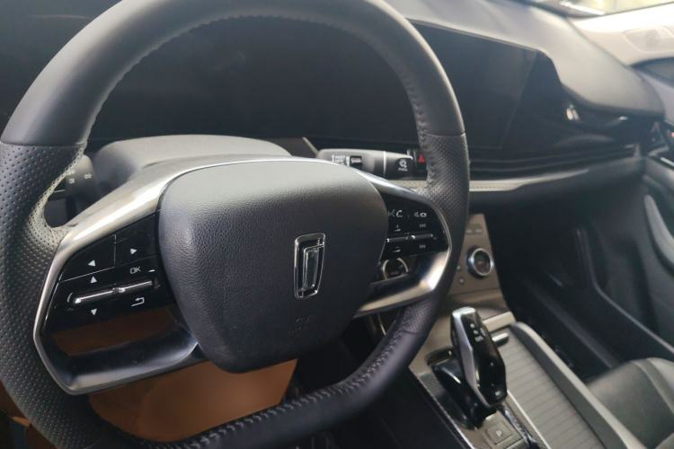Used Bestune B70 2023 Third Generation 1.5T Automatic Enjoyment Version Steering Wheel