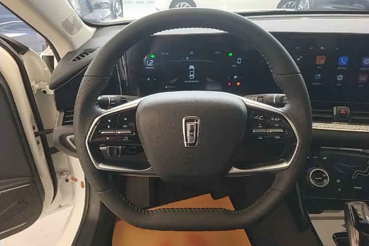 Used Bestune B70 2023 Third Generation 1.5T Automatic Enjoyment Version Steering Wheel