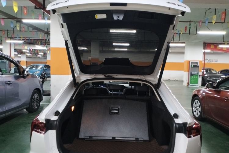 Used Bestune B70 2023 Third Generation 1.5T Automatic Enjoyment Version Trunk