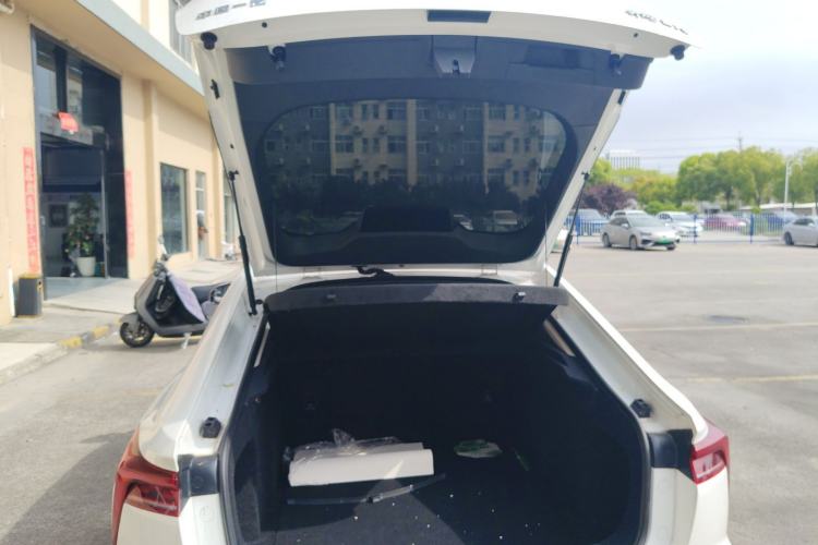 Used Bestune B70 2023 Third Generation 1.5T Automatic Enjoyment Version 70th Anniversary Edition Trunk