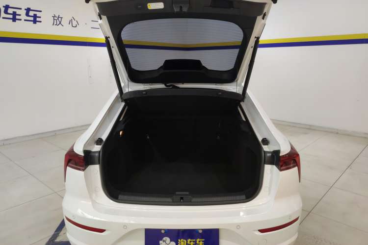 Used Bestune B70 2023 Third Generation 1.5T Automatic Enjoyment Version Trunk