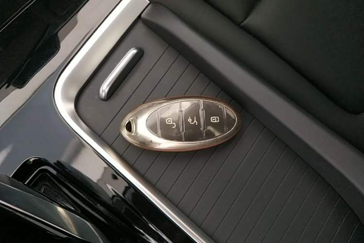 Used Bestune B70 2023 Third Generation 1.5T Automatic Enjoyment Version Vehicle Key