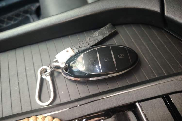 Used Bestune B70 2023 Third Generation 1.5T Automatic Enjoyment Version Vehicle Key