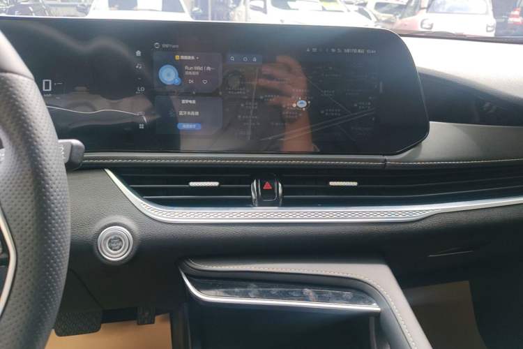 Used Bestune B70 2024 Fourth Generation 2.0T Lingyu Version Audio And AC Panel